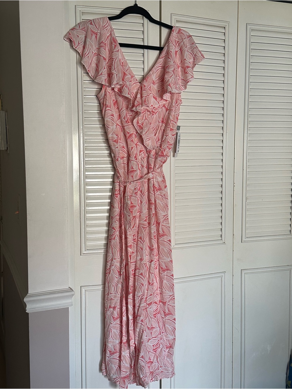 Luxology Pink Leaf-Print Jumpsuit with Ruffle V-Neck